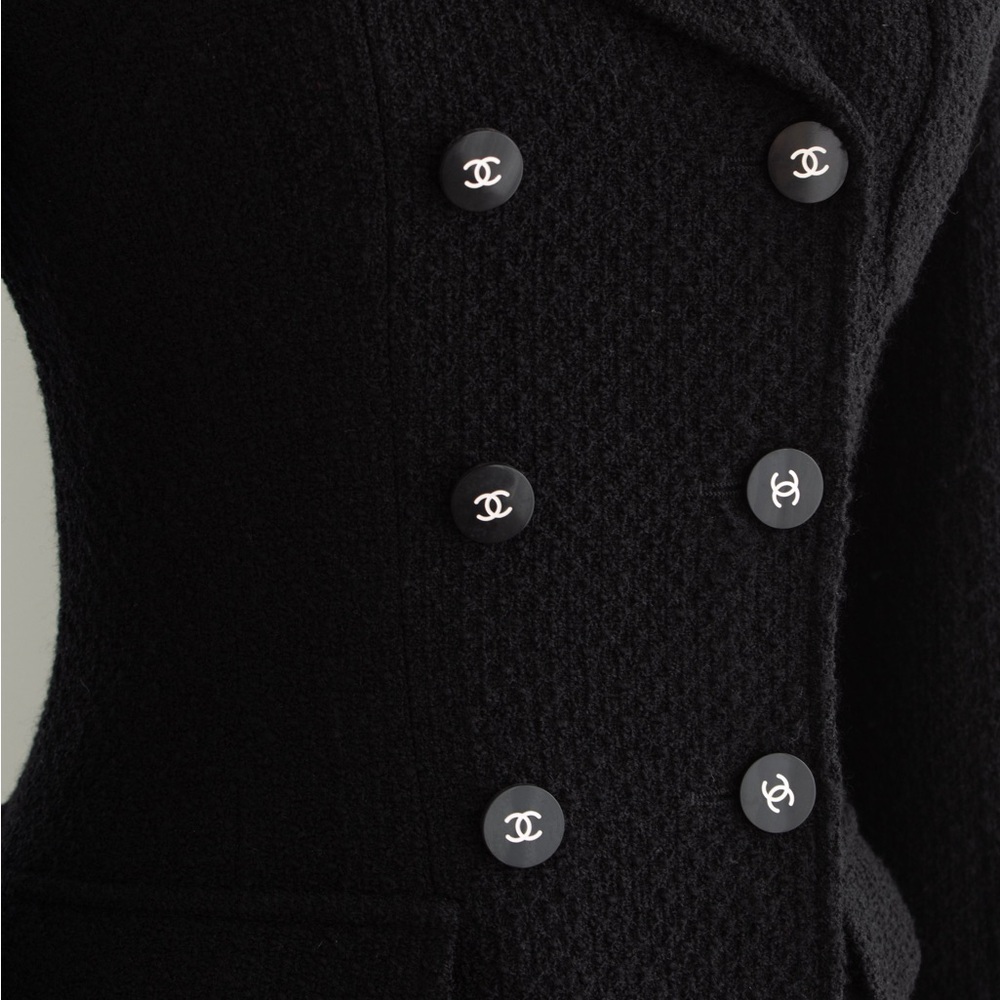 Chanel Vintage F/W 1995 Black White Logo Tweed 95A Jacket - Picture 9 of 16